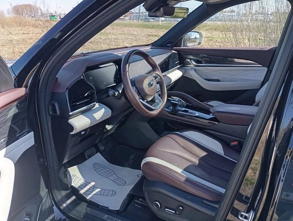 Geely Monjaro,  64 126 км, 2023 года в лизинг