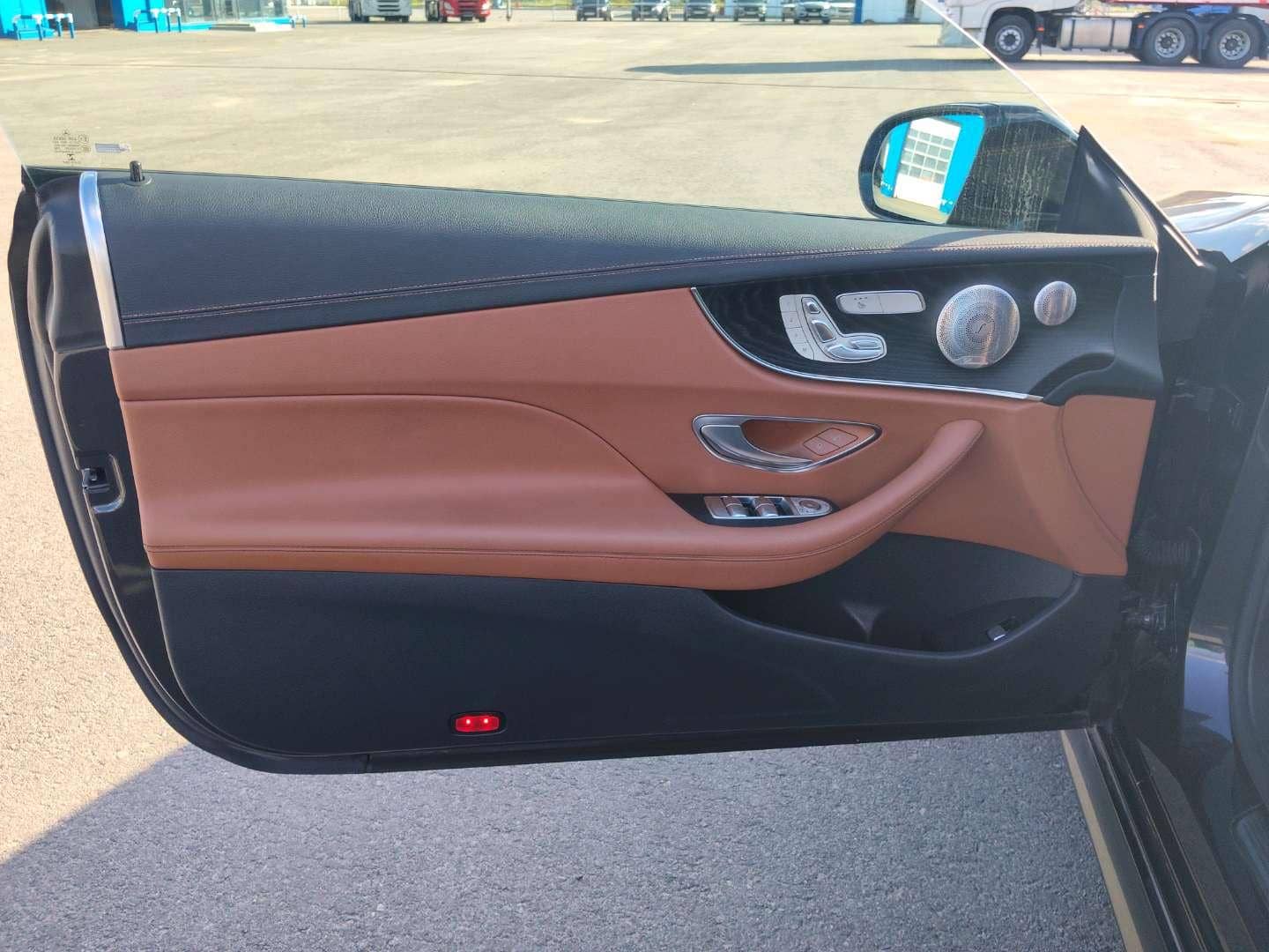 Mercedes-Benz E купе,  66 288 км, 2021 года в лизинг