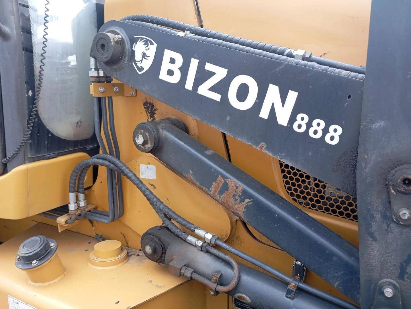 Bizon 888,  1 км, 2023 года в лизинг