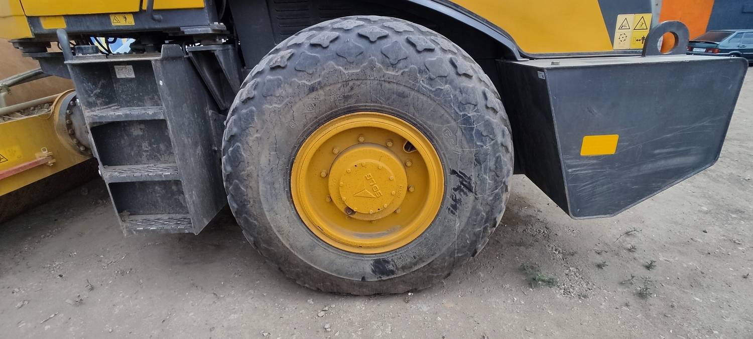 SDLG/LGCE RS8140 Лот 000008969