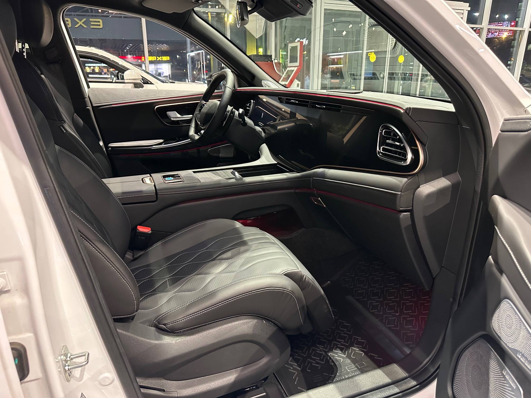 EXEED VX Президент 2.0Т АТ полный привод (President)