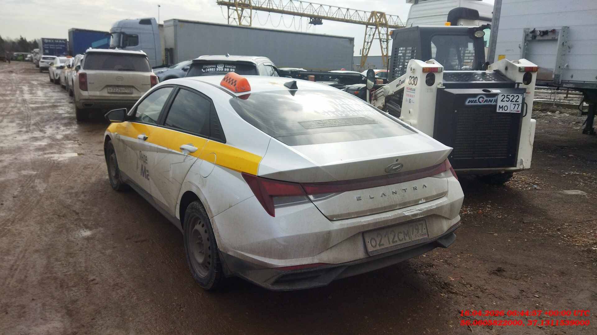Hyundai Elantra,  119 000 км, 2021 года в лизинг