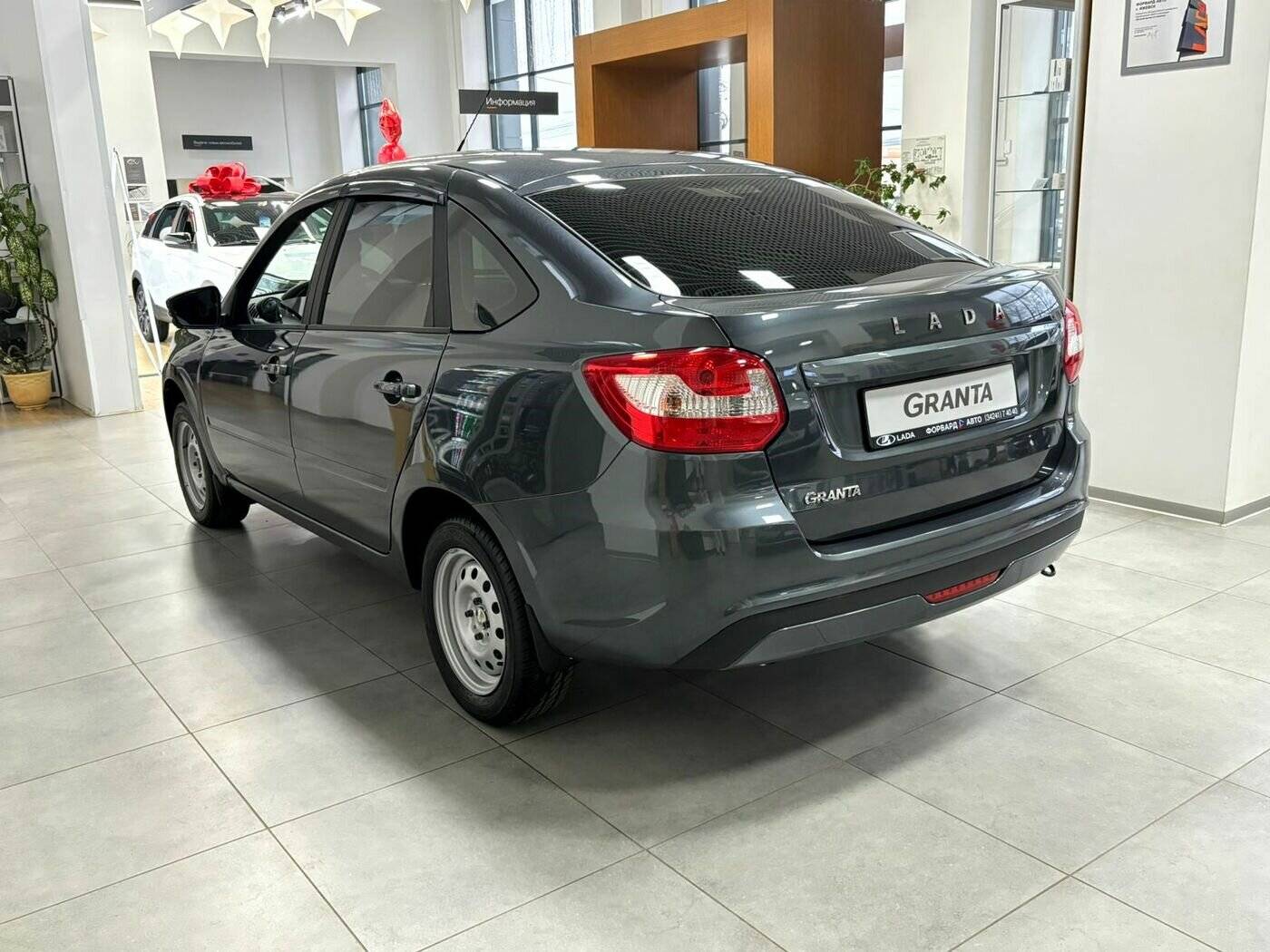 Lada Granta седан Classic 24 Кондиционер 1.6 90hp 5MT