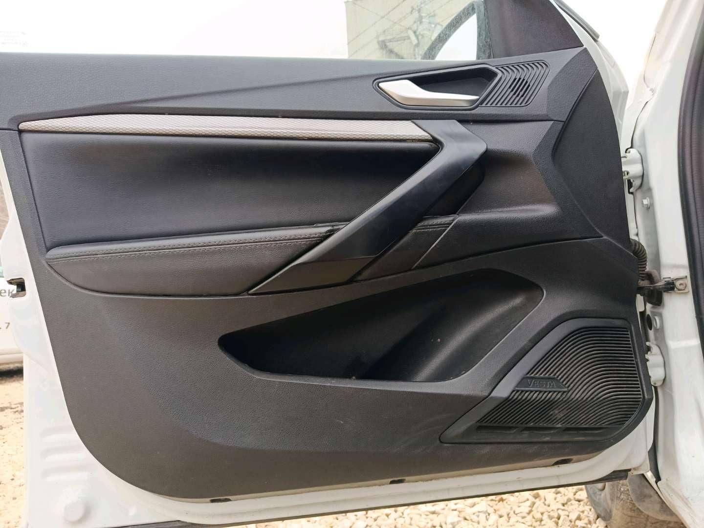 Lada Vesta седан,  136 646 км, 2023 года в лизинг