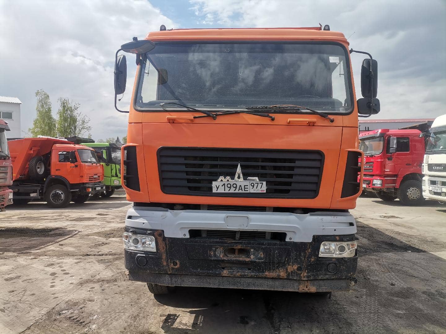 МАЗ 650128-8520-000,  363 818 км, 2018 года в лизинг