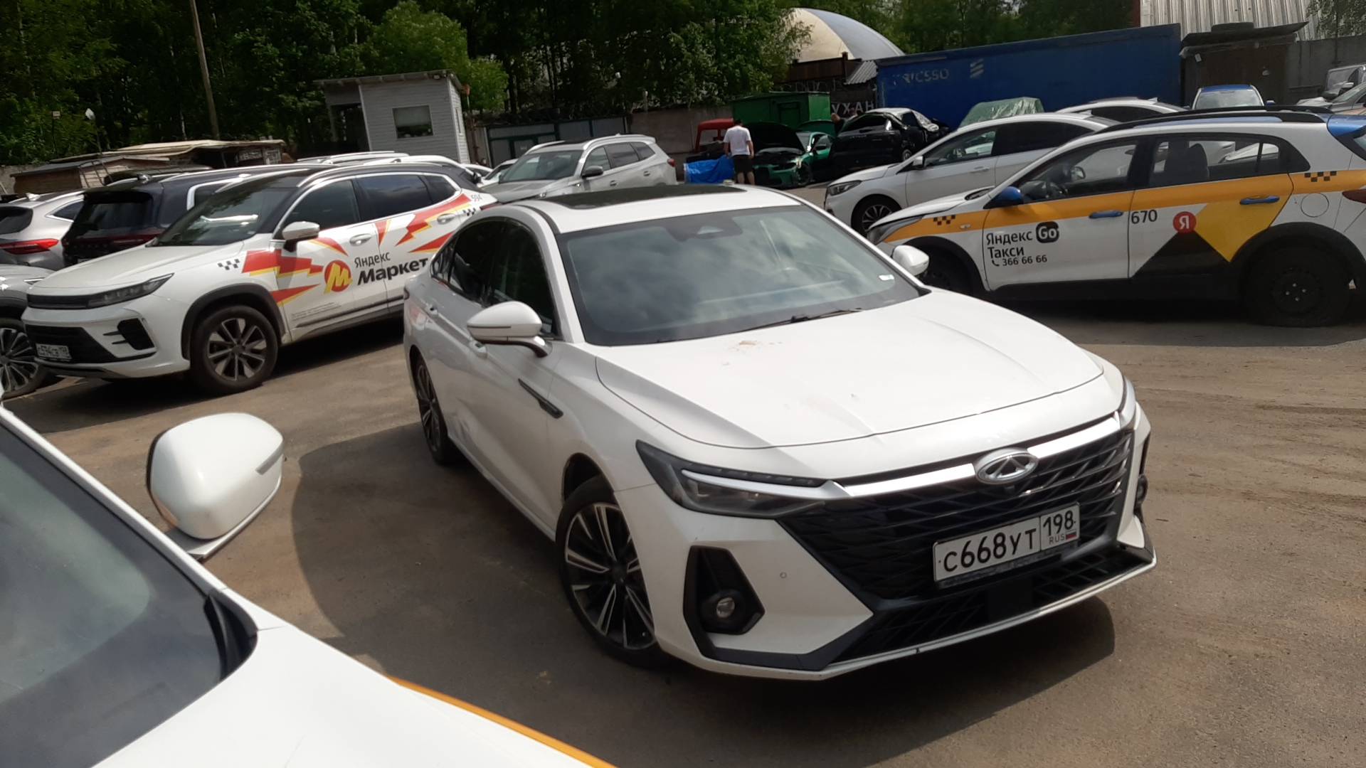 Chery Arrizo 8