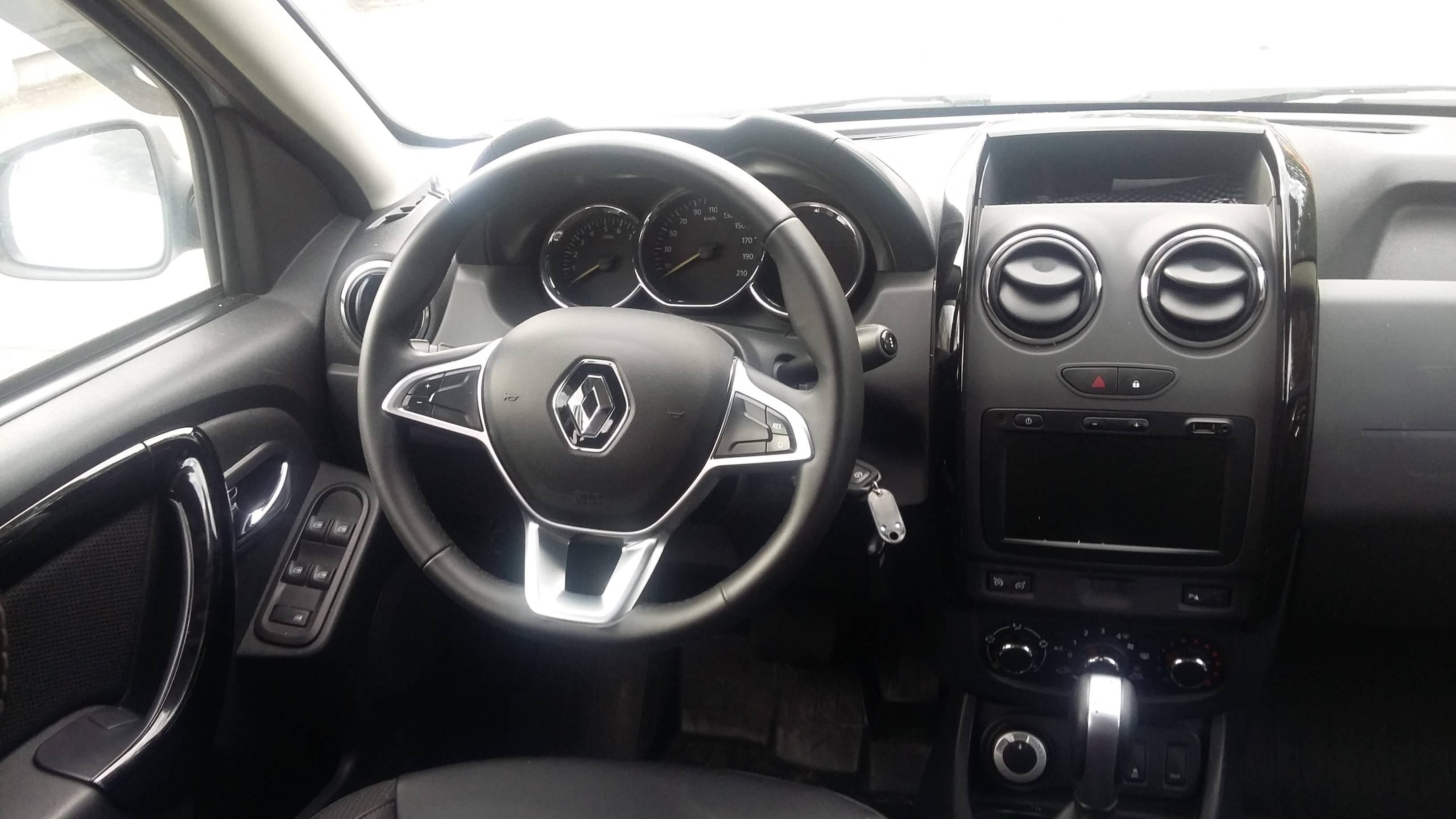 Renault Duster,  156 270 км, 2019 года в лизинг