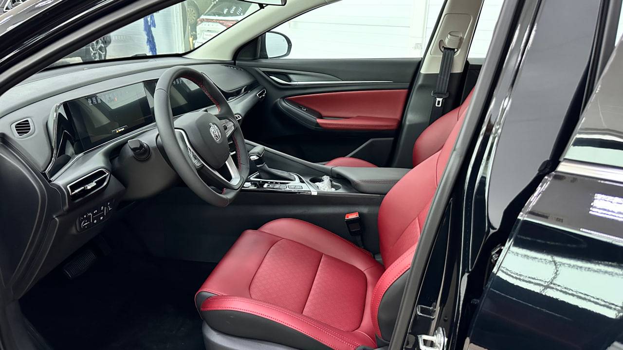 Changan Eado Plus DLX 1.4T 7DCT
