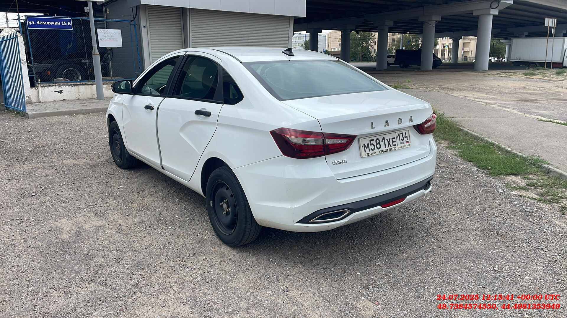 Lada Vesta седан,  109 998 км, 2023 года в лизинг