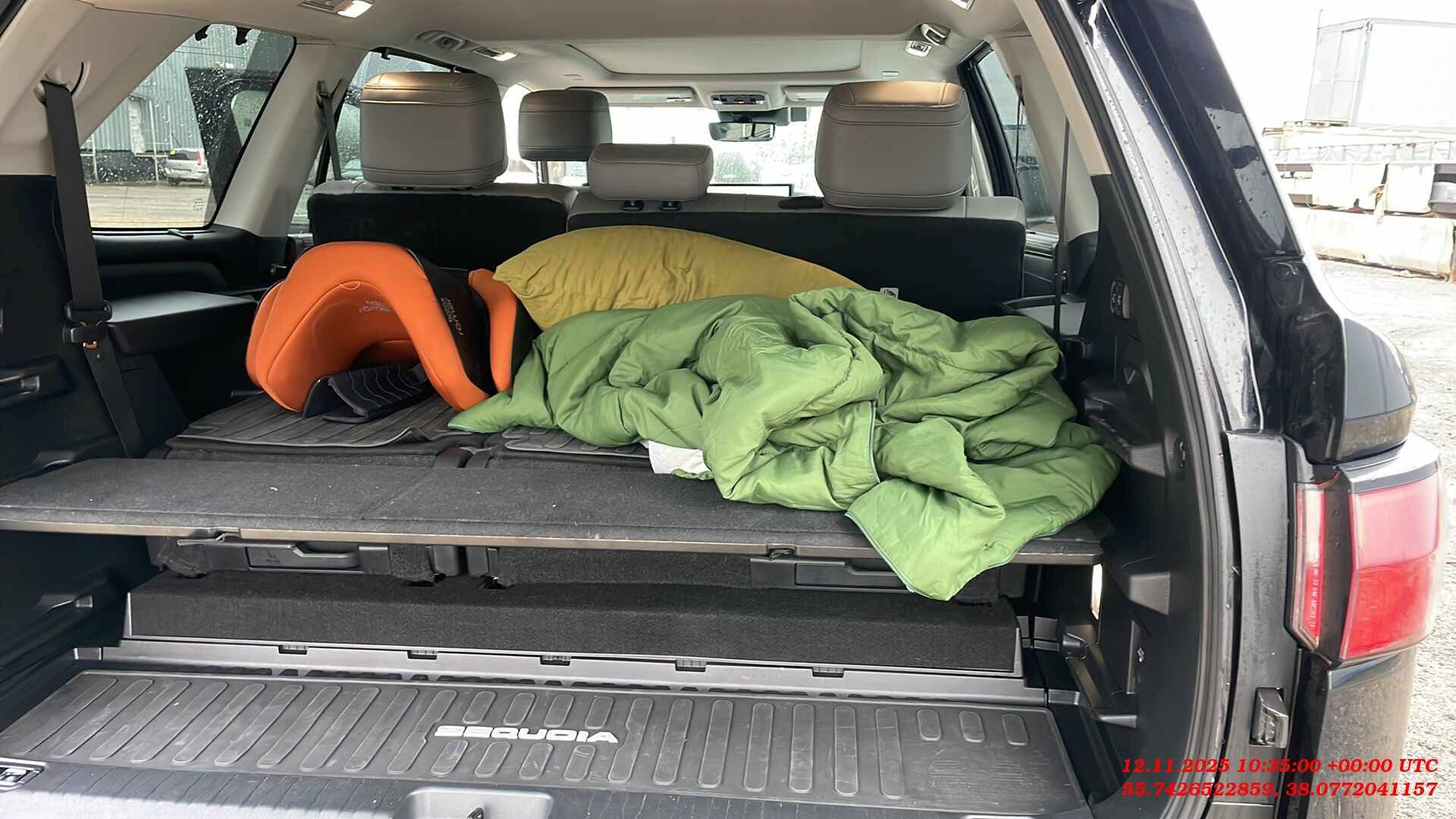 Toyota Sequoia,  161 061 км, 2022 года в лизинг