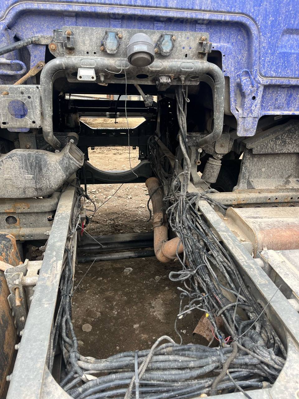 Sitrak С7Н 6×4 ZZ4256V364HE,  125 000 км, 2022 года в лизинг