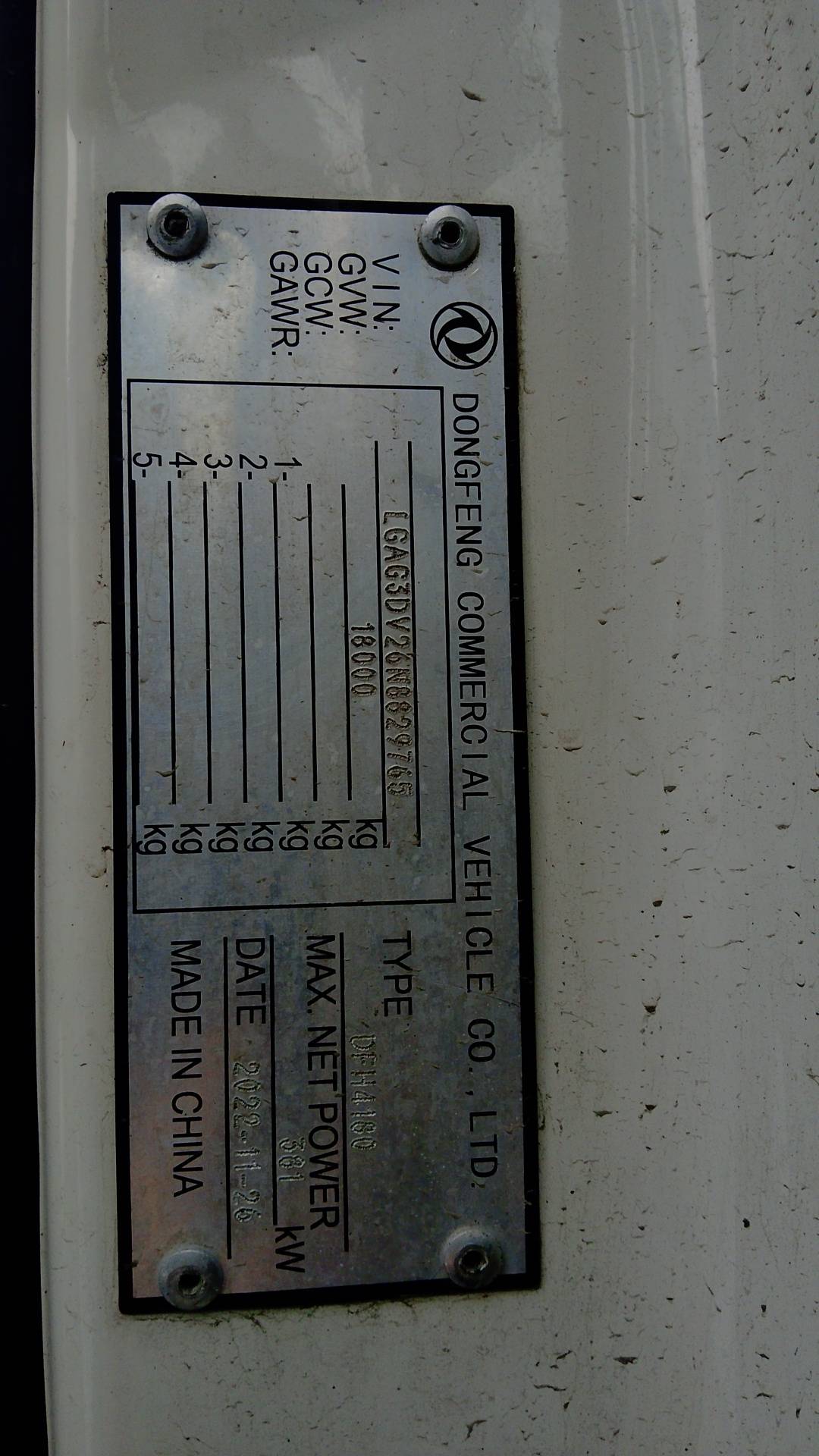 DongFeng DFH4180 4x2,  346 000 км, 2022 года в лизинг