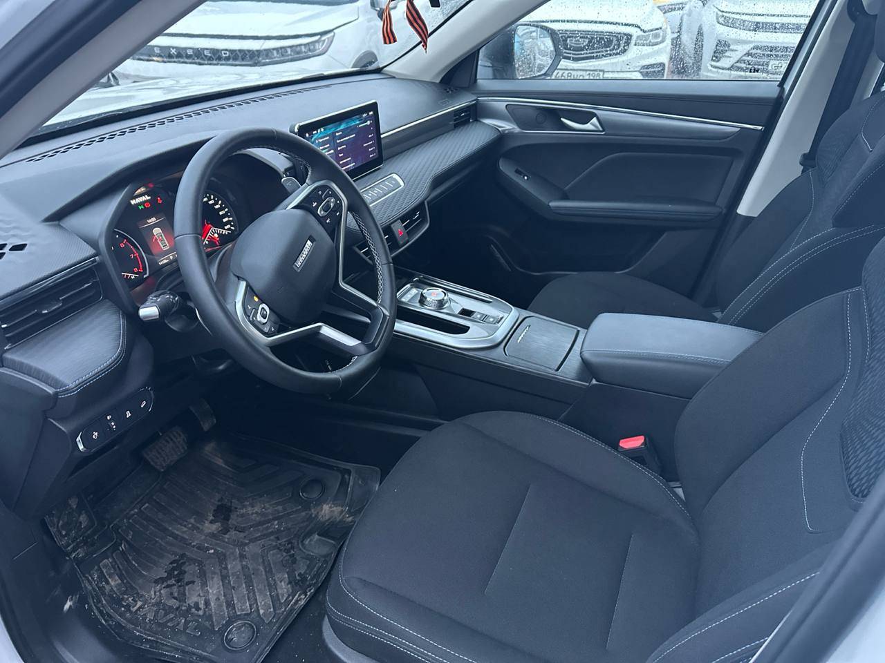 Haval Jolion,  14 126 км, 2024 года в лизинг