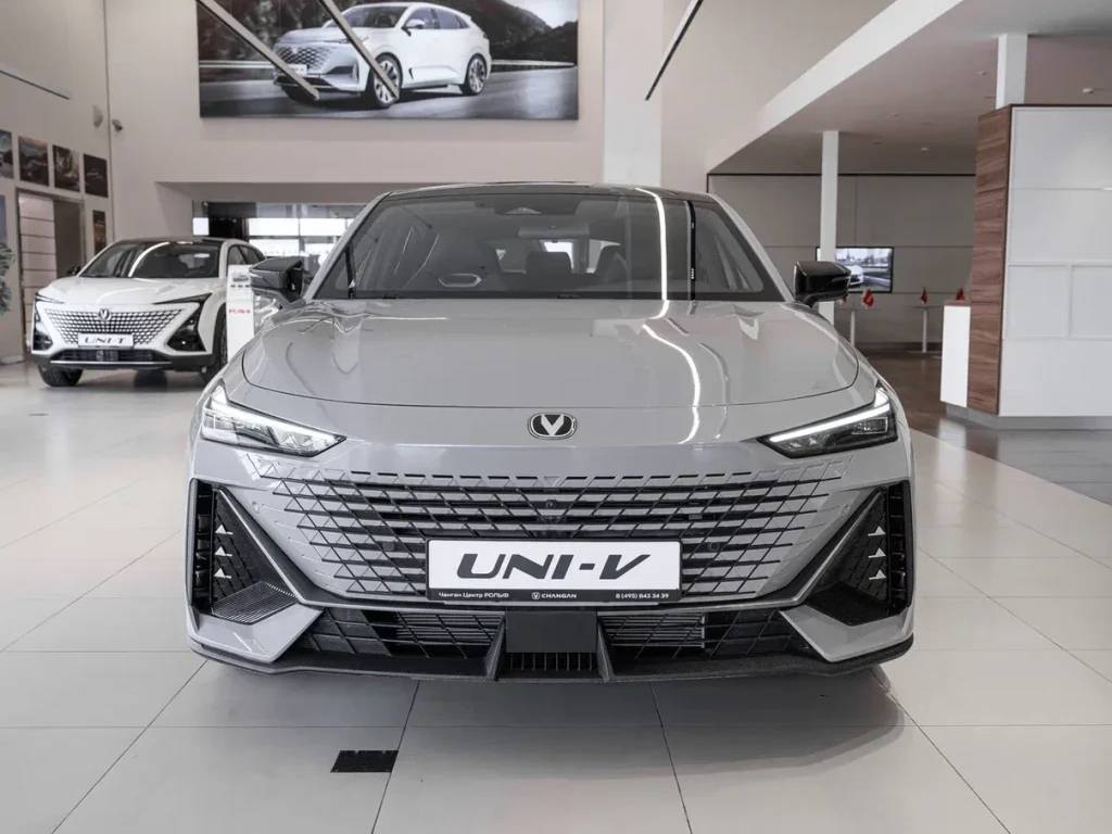Changan Uni-V 1.5 7DCT Tech  