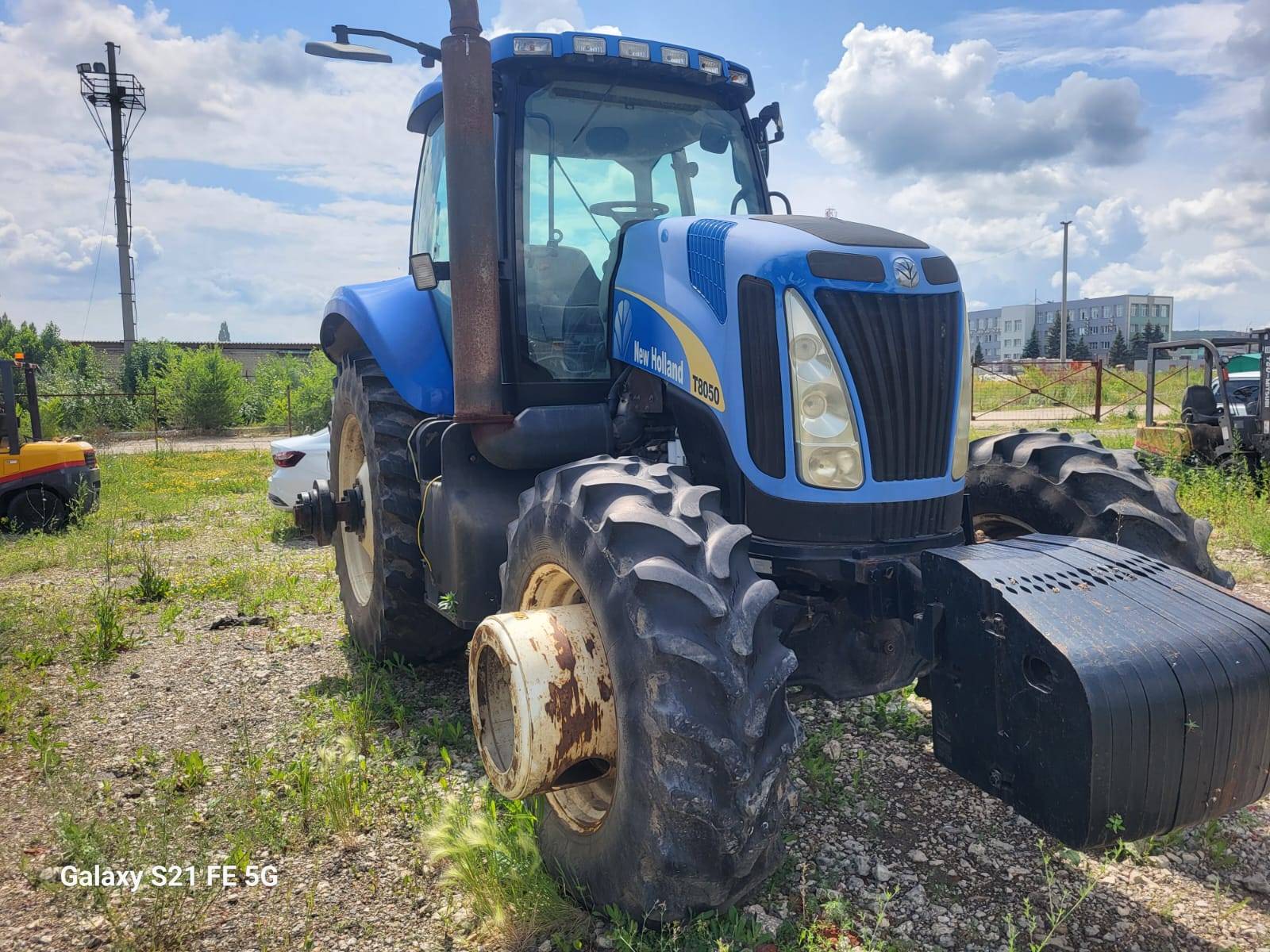 NEW HOLLAND T8050