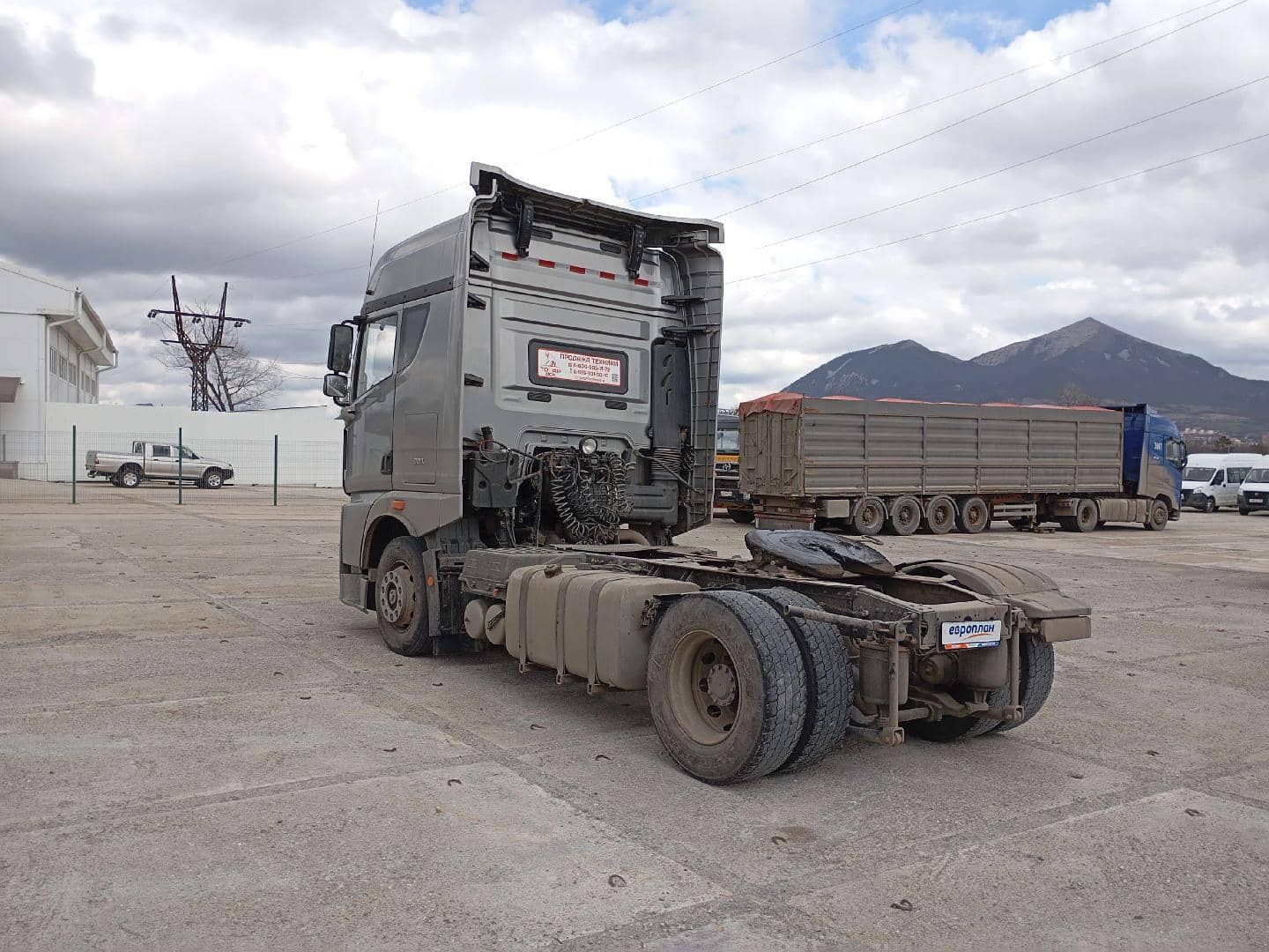 FAW JH6 ORYX 4x2,  320 107 км, 2023 года в лизинг
