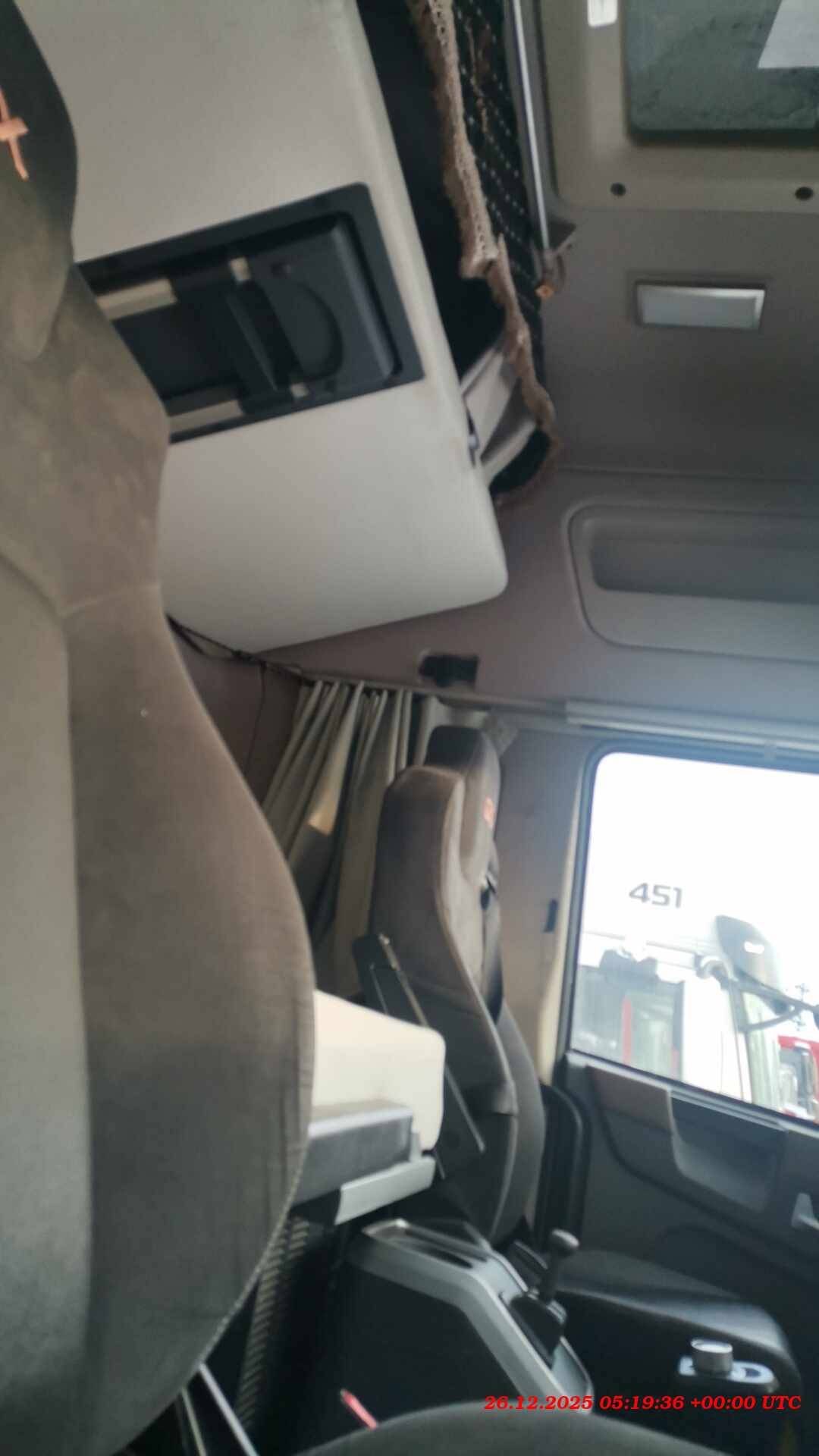 DongFeng GX D111A 4x2,  325 402 км, 2023 года в лизинг