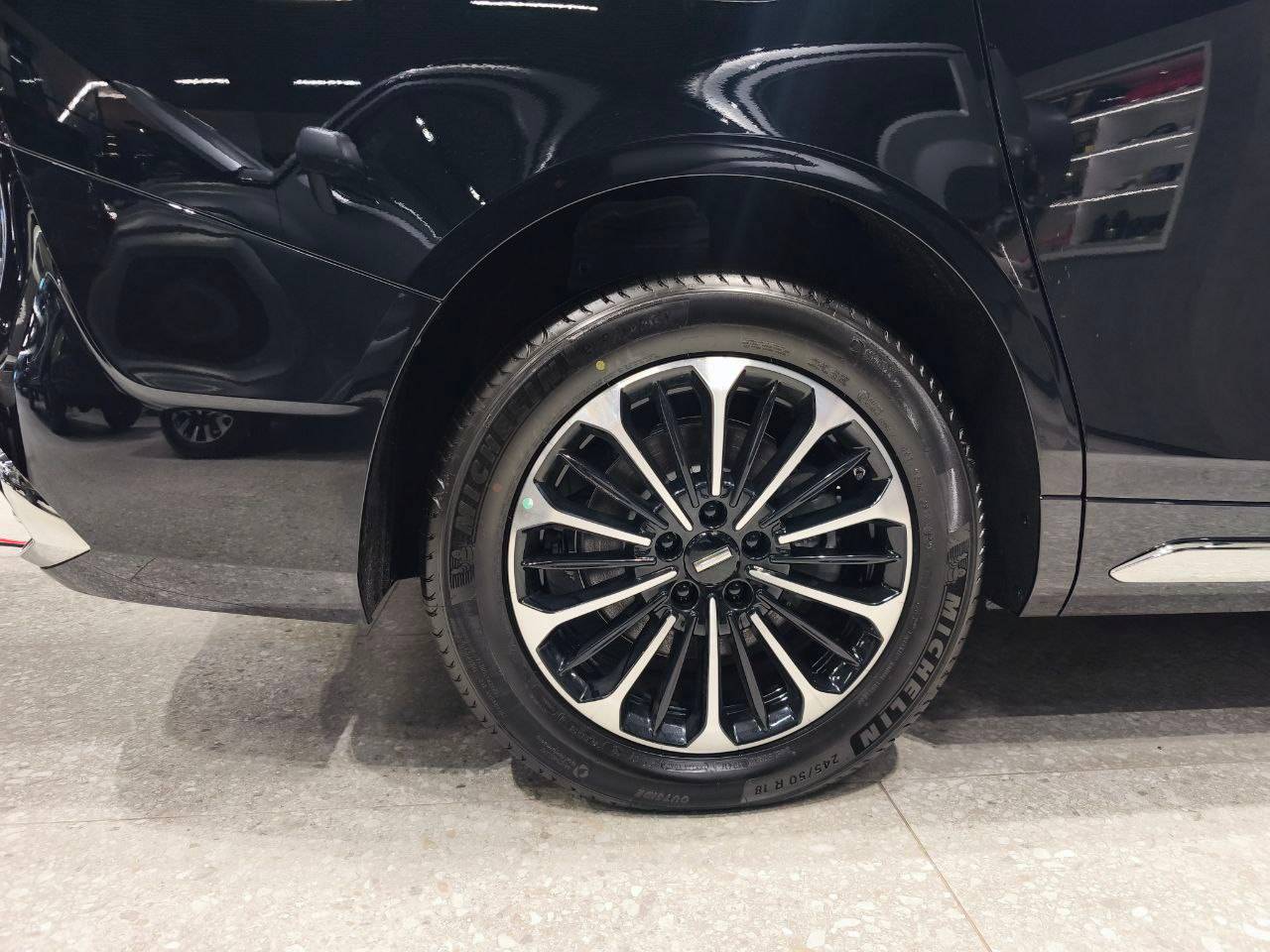 Wey 80 PHEV 1.5 T DHT 4WD Premium