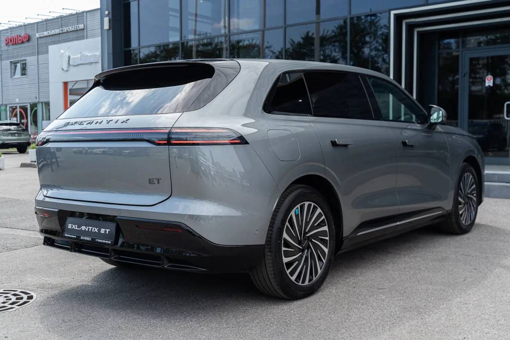 EXEED Exlantix ET 1.5T+40KWh AWD TOP BL