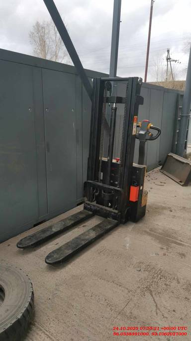 TOR IWS15S Штабелер самоходный