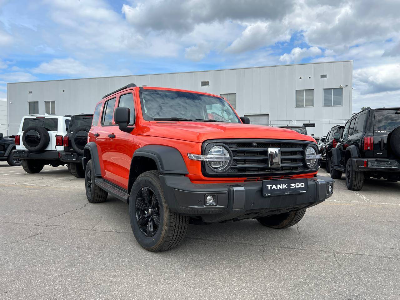 Tank 300 Adventure 2.0 8AT 4WD