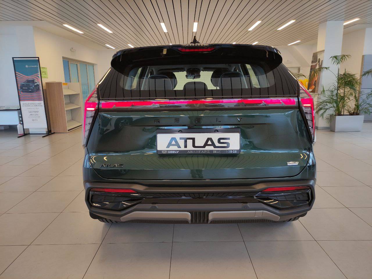 Geely Atlas Флагман Спорт 2.0Т АТ полный привод