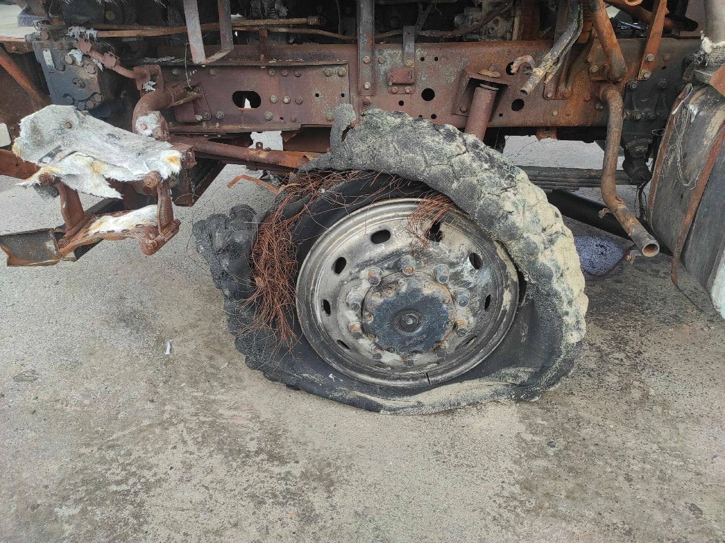FAW CA3250P66K24L1TE5 6x6,  300 000 км, 2023 года в лизинг