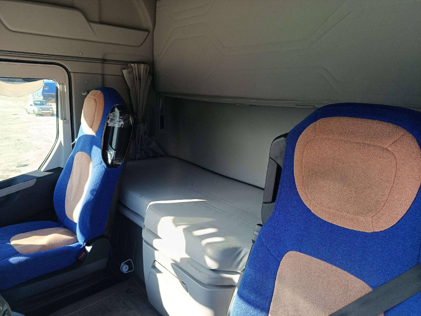 Ford F-MAX (CCK1) 1850T,  259 663 км, 2021 года в лизинг