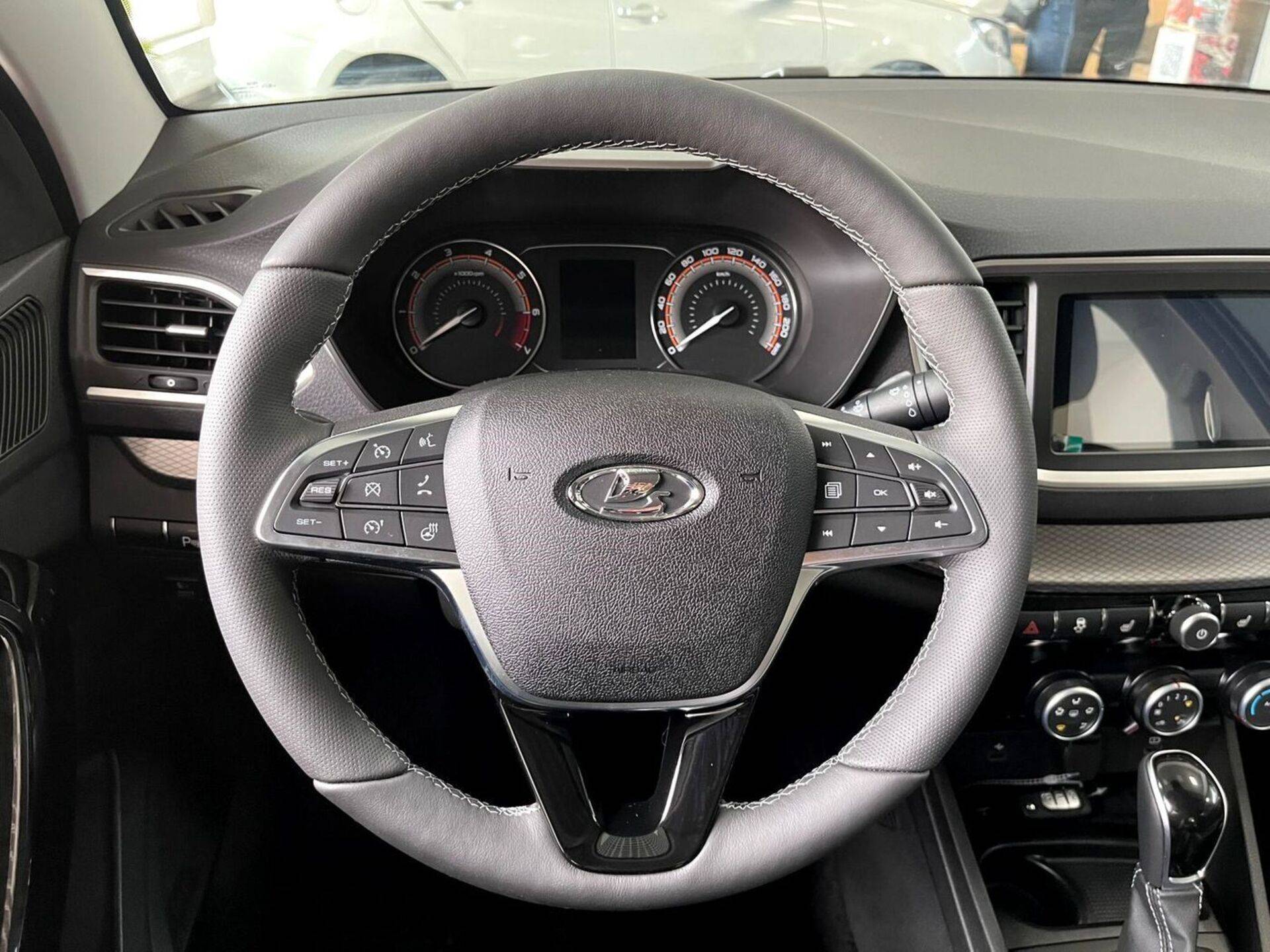 Lada Vesta седан Enjoy 24 1.8 122hp AT