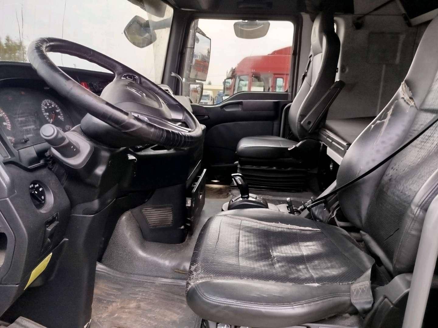 Sitrak C7H 4x2 ZZ4186V361HE,  760 662 км, 2023 года в лизинг