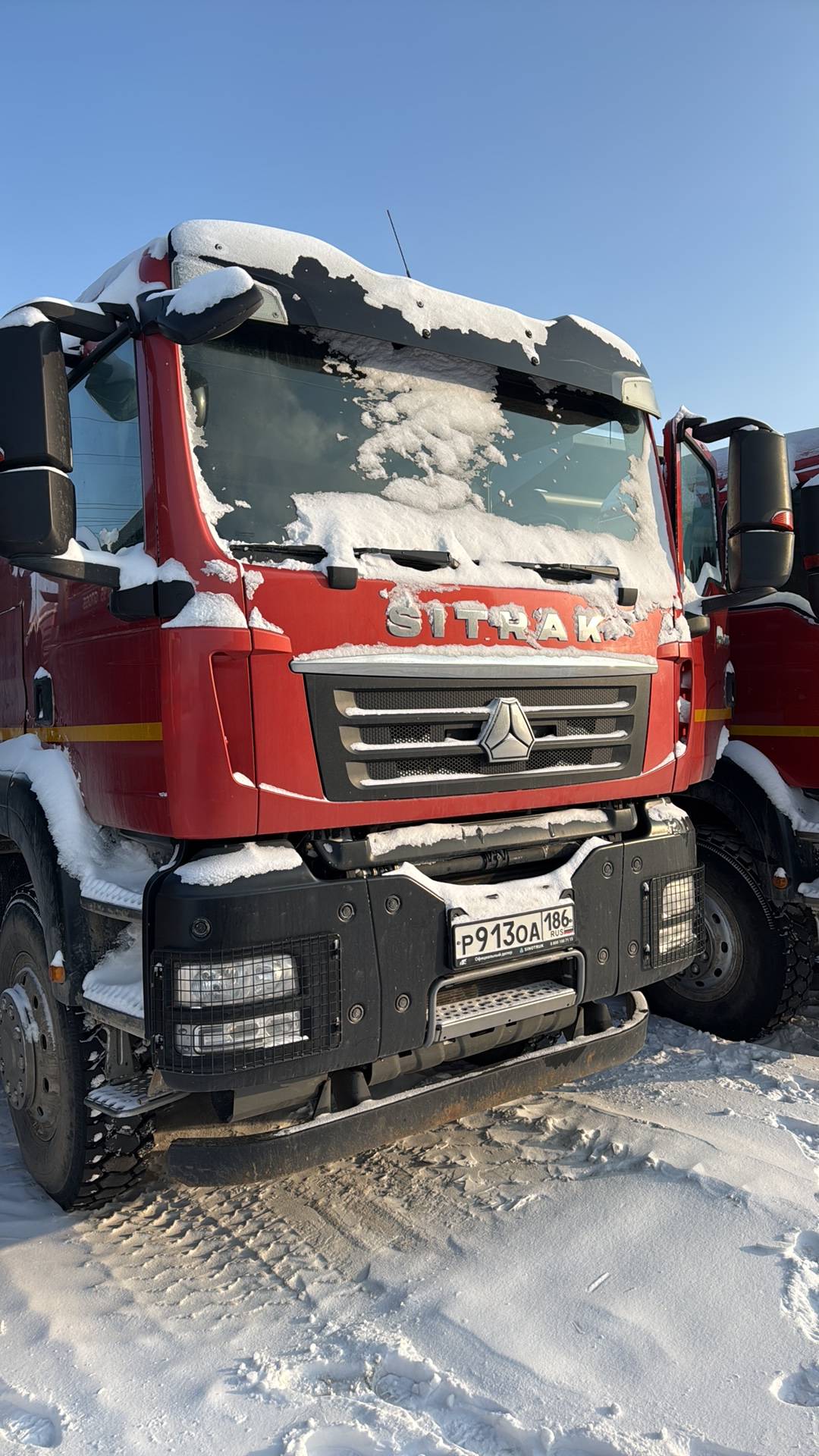 Sitrak ZZ3316V306ME,  43 476 км, 2023 года в лизинг