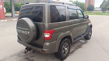 УАЗ Patriot