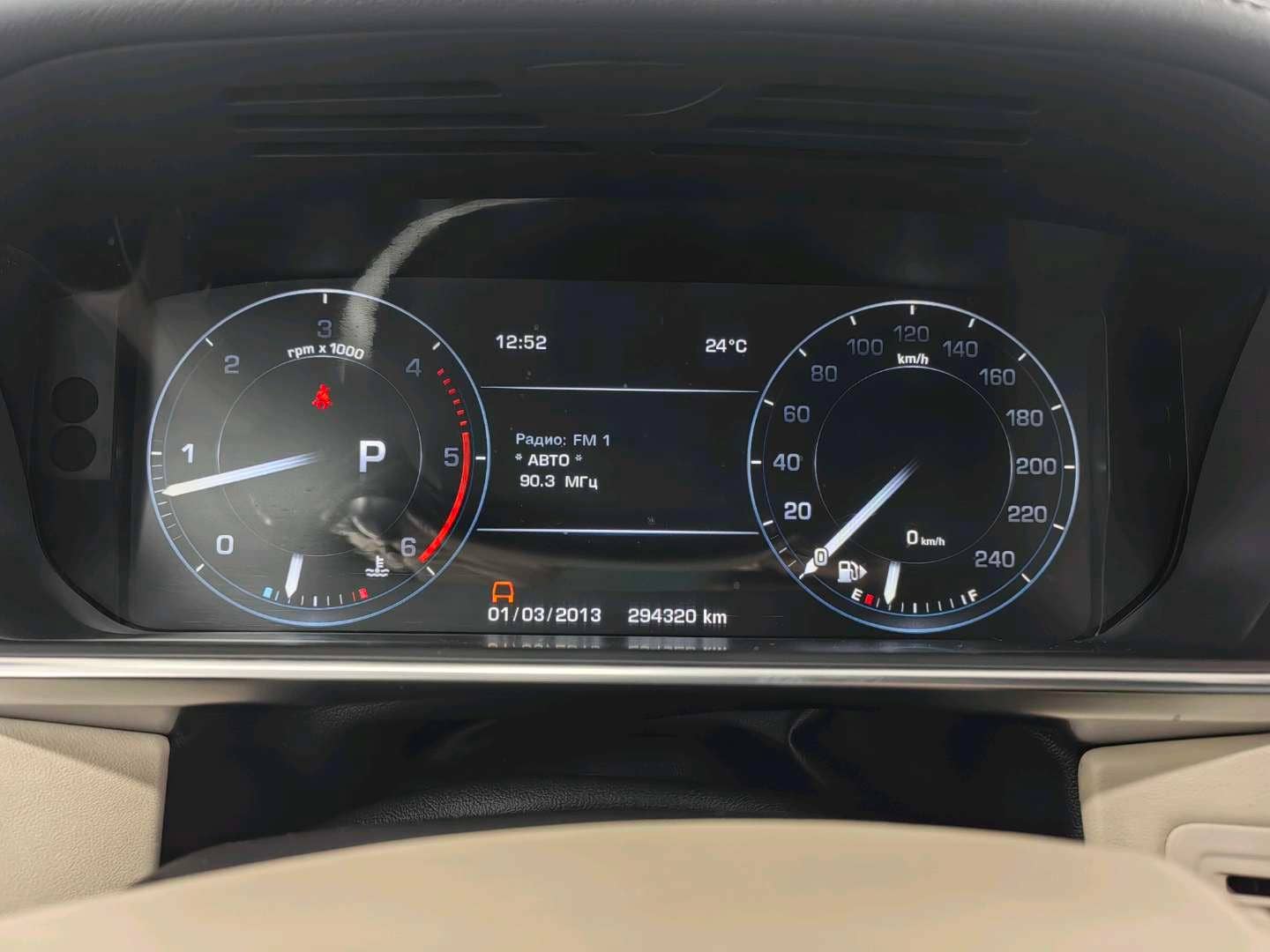 Land Rover Range Rover,  294 316 км, 2016 года в лизинг