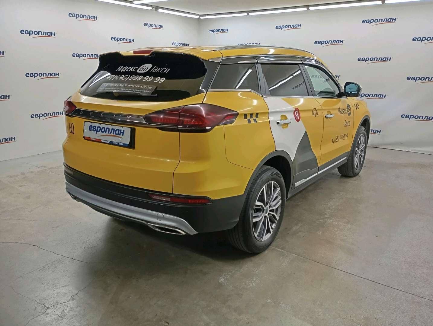 Geely Atlas Pro,  161 120 км, 2024 года в лизинг