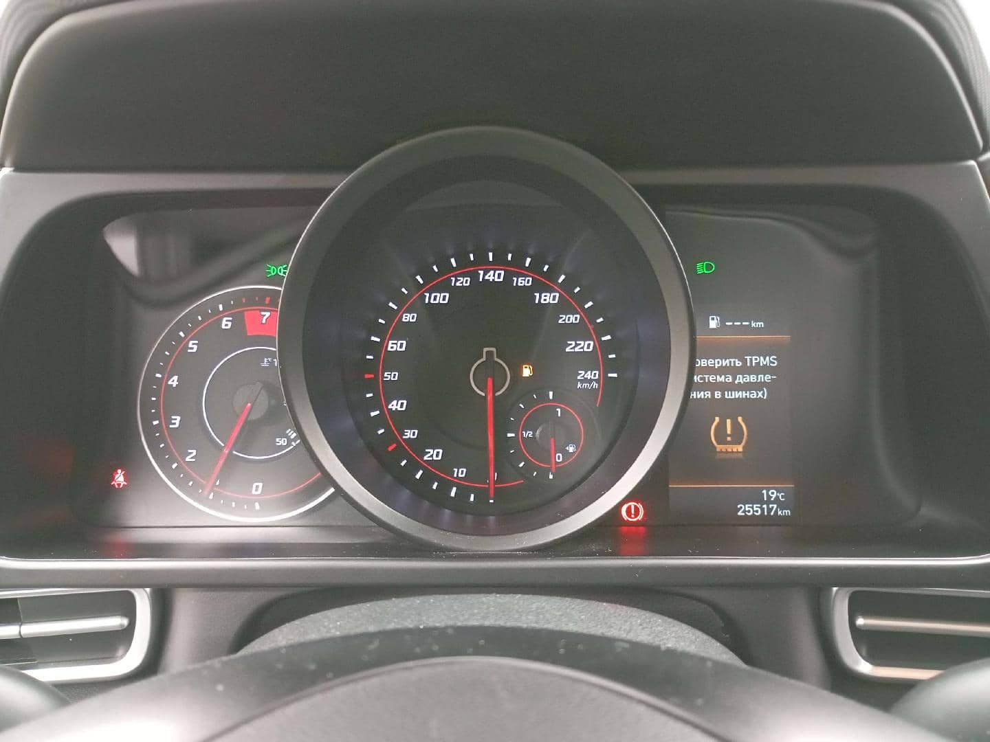 Hyundai Elantra,  25 517 км, 2022 года в лизинг