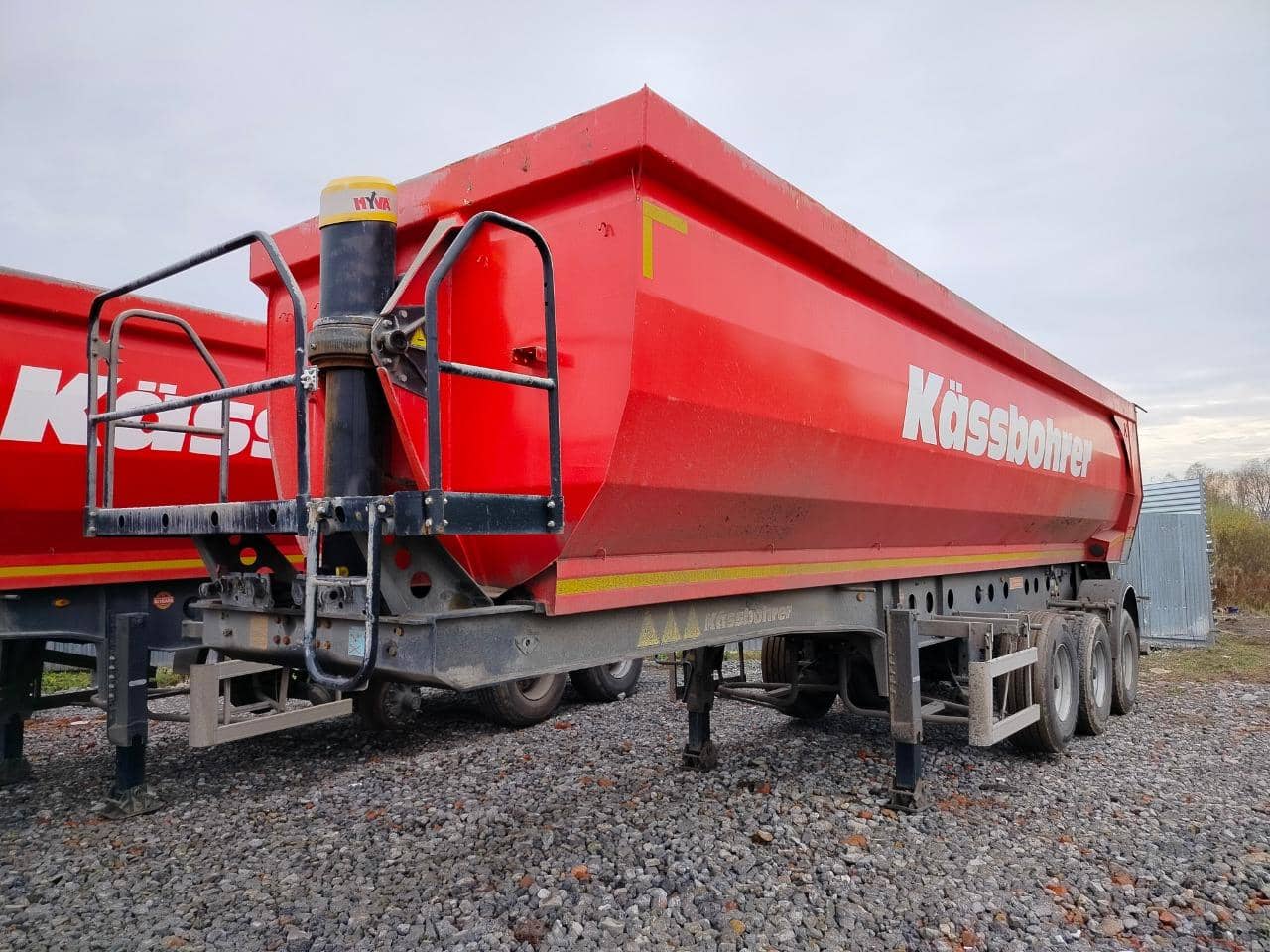 KASSBOHRER Самосвальный DL 32