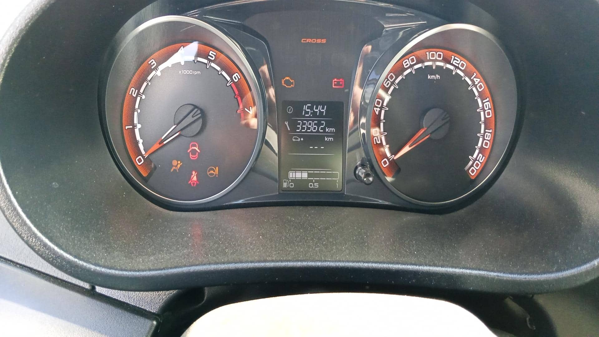 Lada Granta Кросс,  33 962 км, 2024 года в лизинг