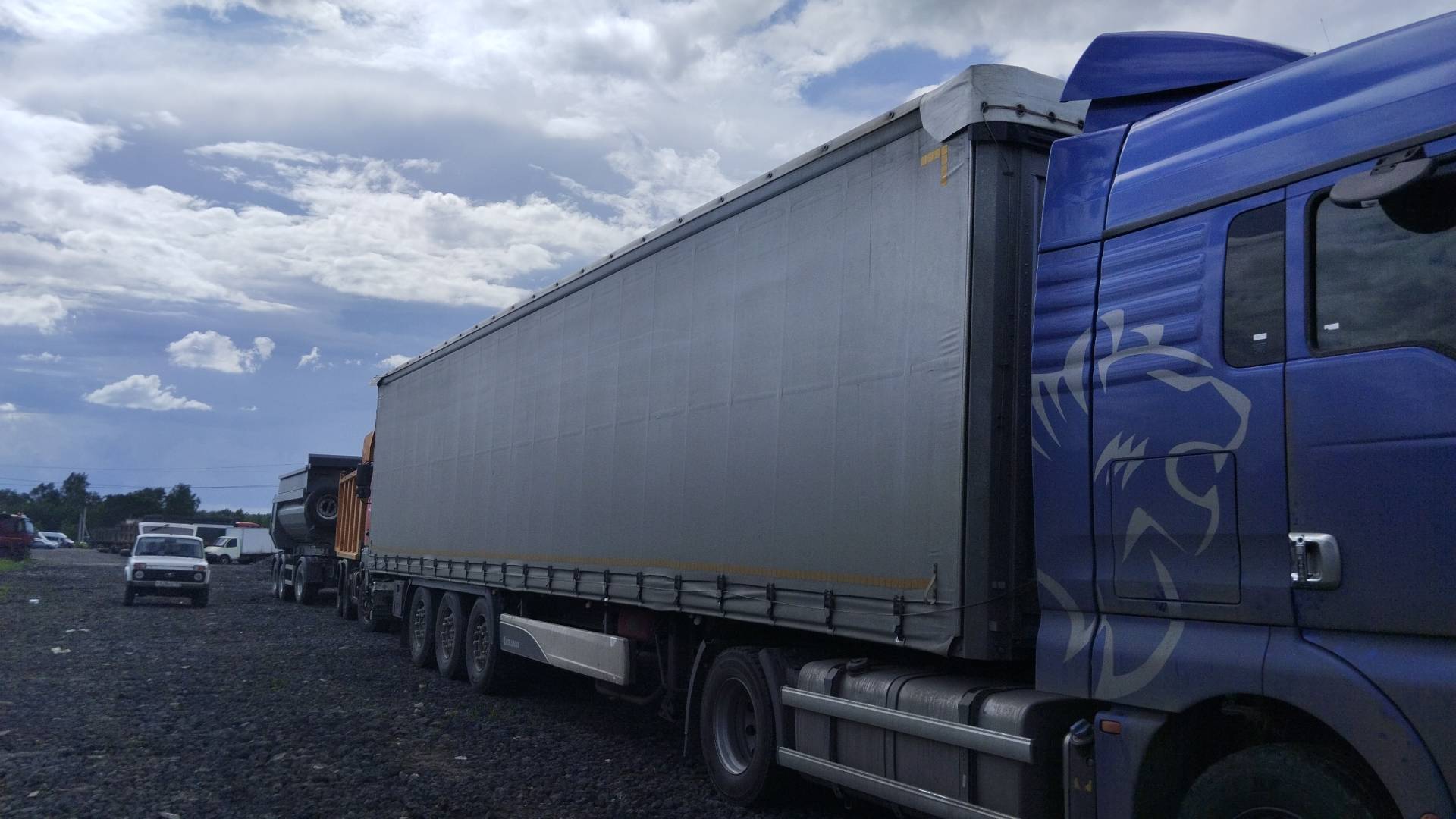 KOLUMAN S шторный