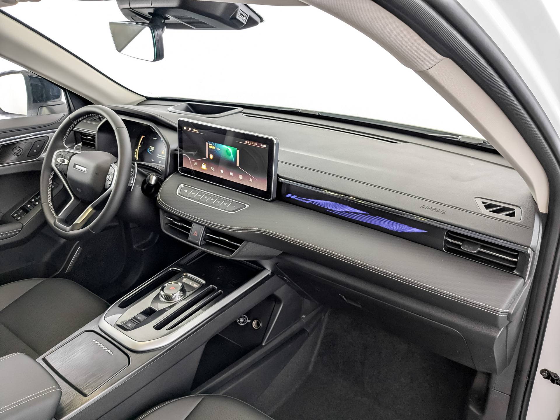 Haval Jolion Tech plus 1.5 7DCT 4WD