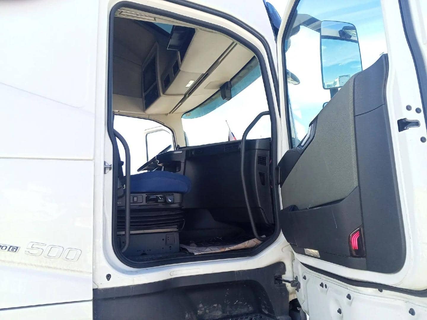 Volvo FH 500 4x2 (FH Globetrotter XL),  500 918 км, 2021 года в лизинг