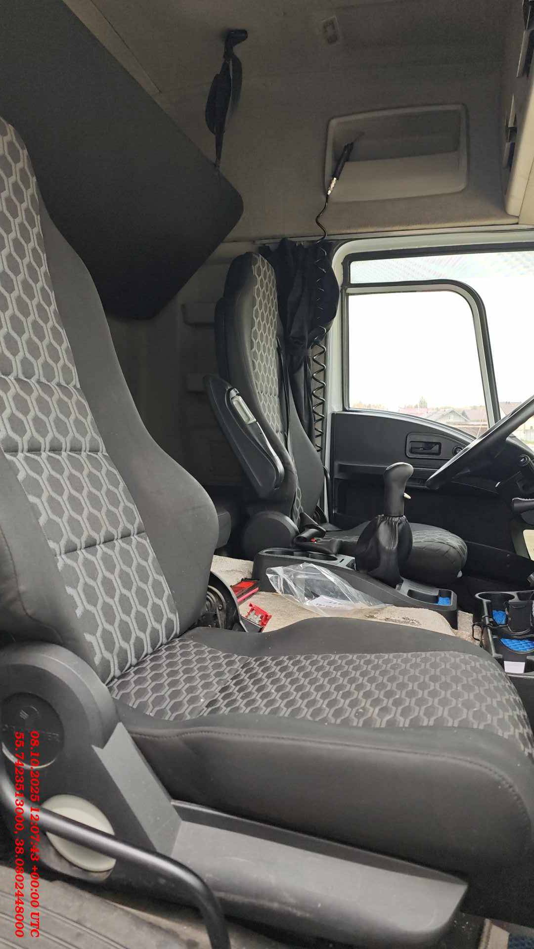 Ford CARGO 1848Т 4x2,  850 403 км, 2018 года в лизинг