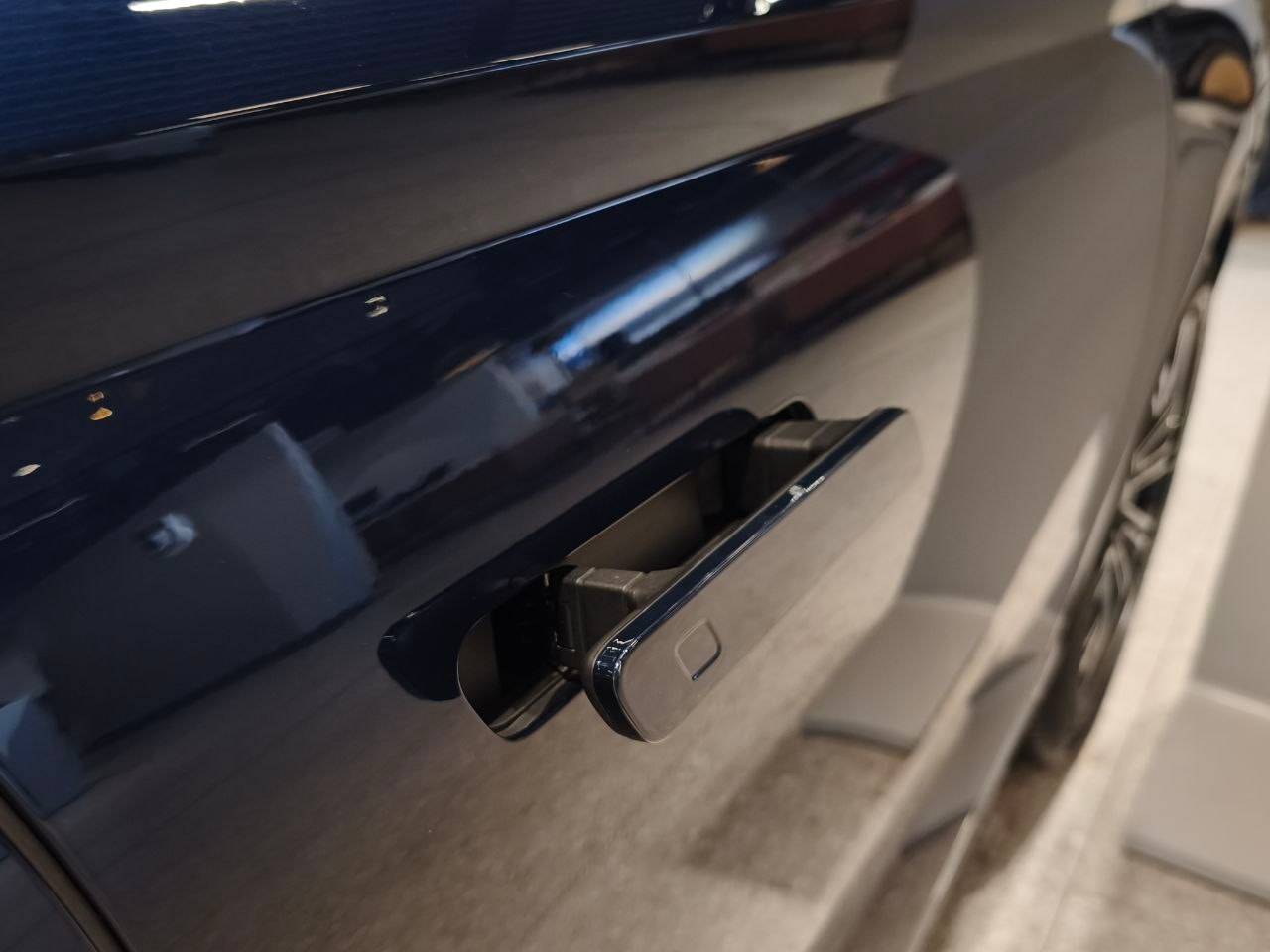 Wey 07 Премиум 1.5 гибрид АТ полный привод