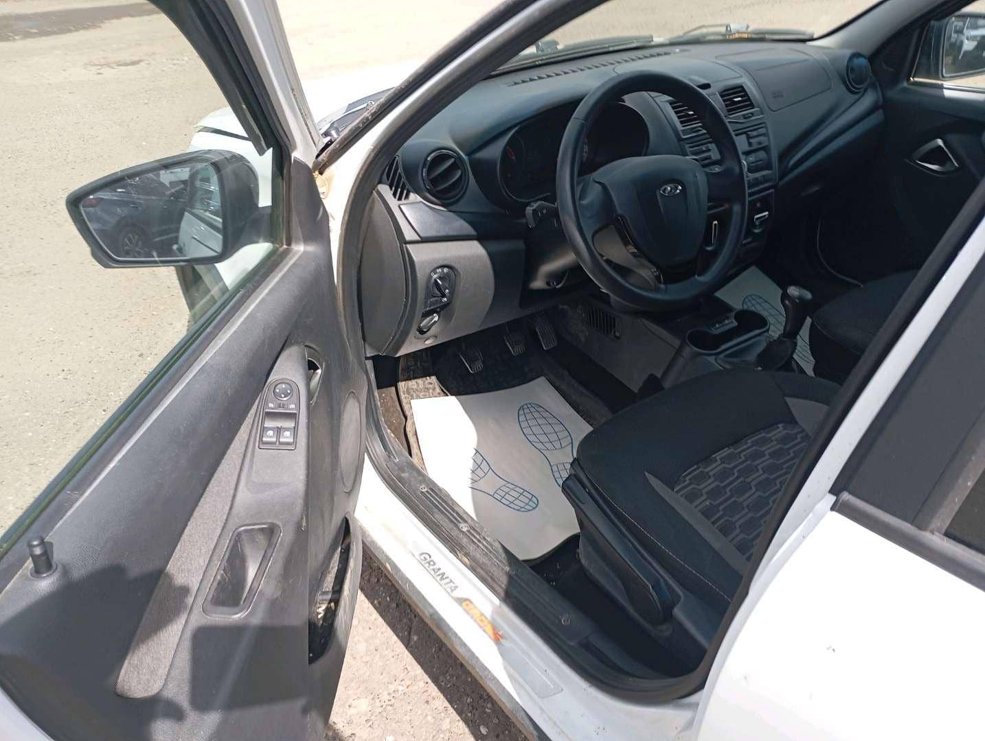 Lada Granta Кросс,  90 466 км, 2023 года в лизинг