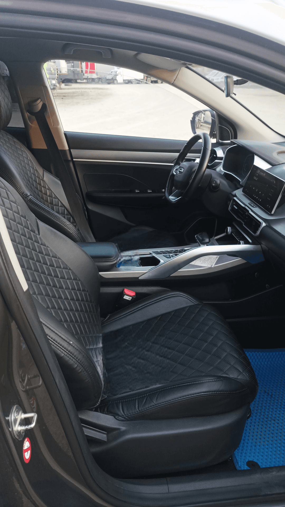 Geely Coolray,  257 246 км, 2023 года в лизинг