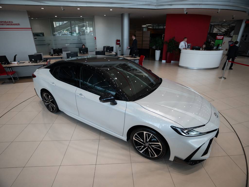 Toyota Camry 2.0S Sports Edition