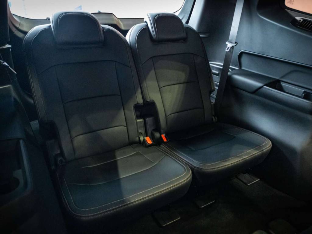 Geely Okavango Flagship 2.0T 7DCT 2WD