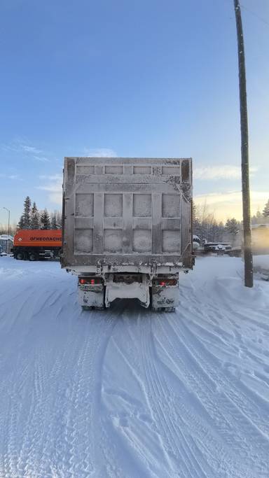 HOWO ZZ3317V386GE1 8х4