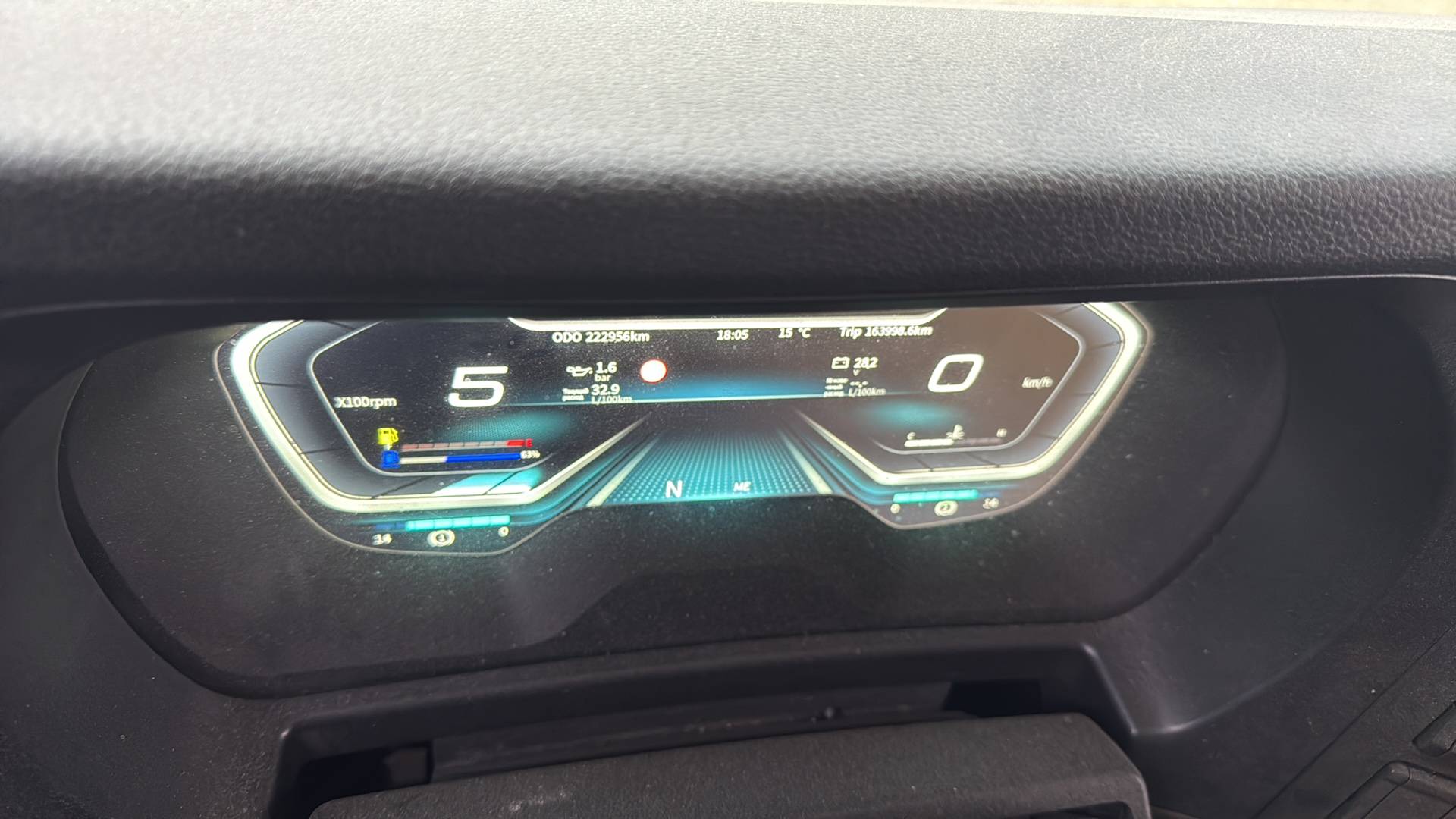 Shacman SX4188YY381,  222 956 км, 2024 года в лизинг