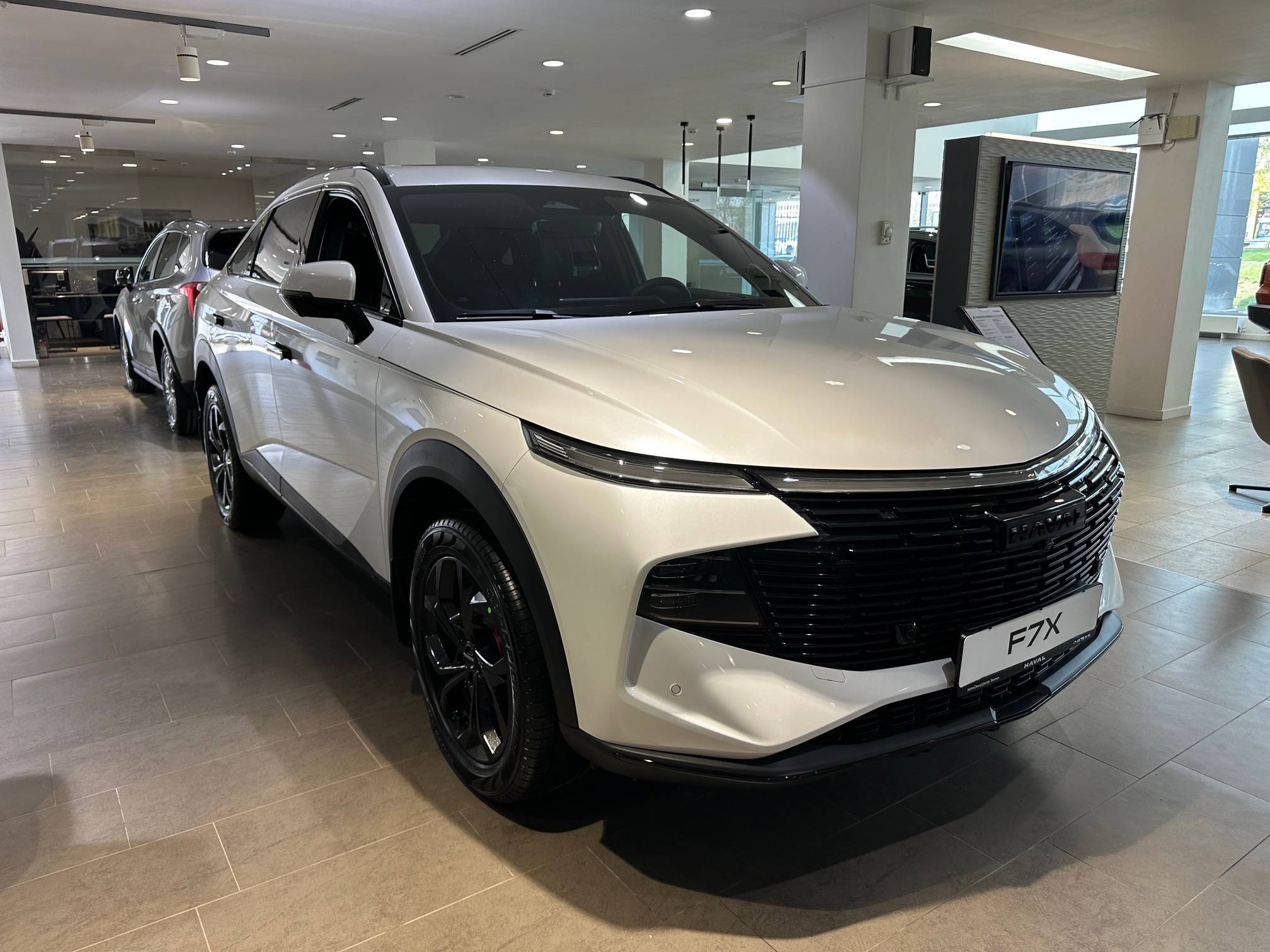 Haval F7x Тек Плюс 2.0 АТ полный привод (Tech Plus)