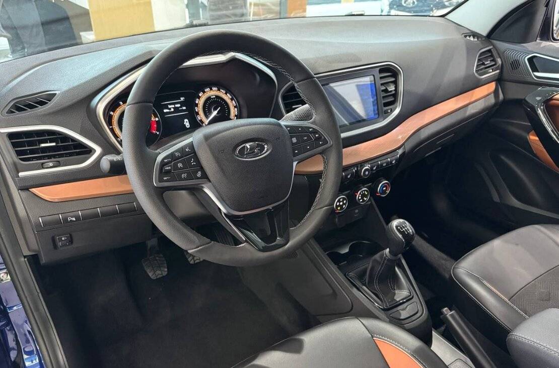 Lada Vesta седан Практик 1.6 106 л.с. МТ (Life)